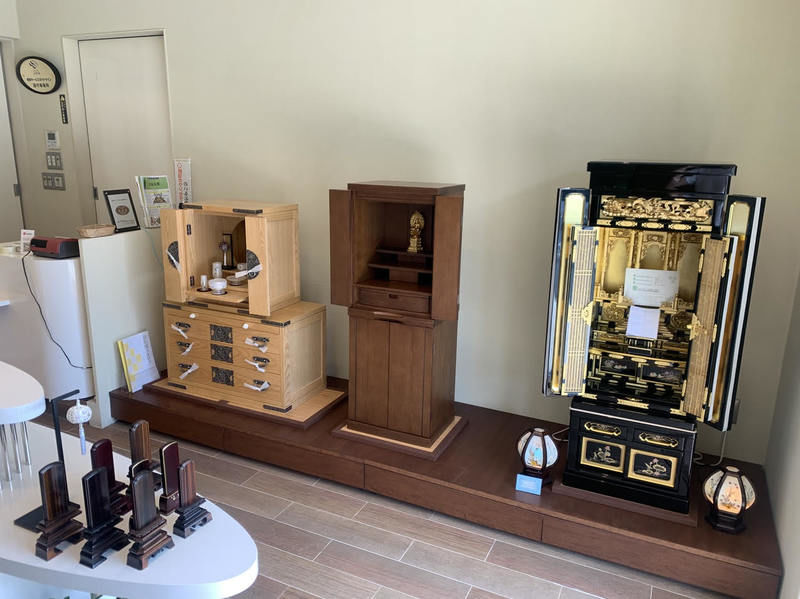 仏壇・仏具の展示