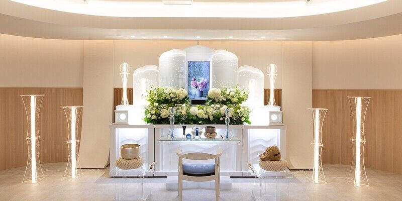 温かみのある生花祭壇