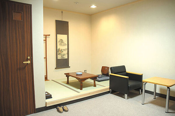 シティホール和田山寺院控室