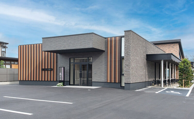 ファミラル江俣_外観