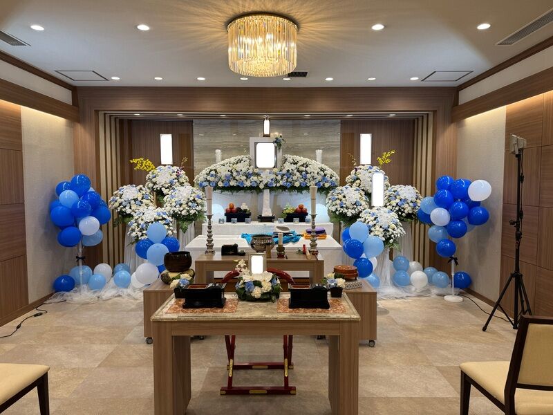 葬儀サポート府中協会 バルーン祭壇