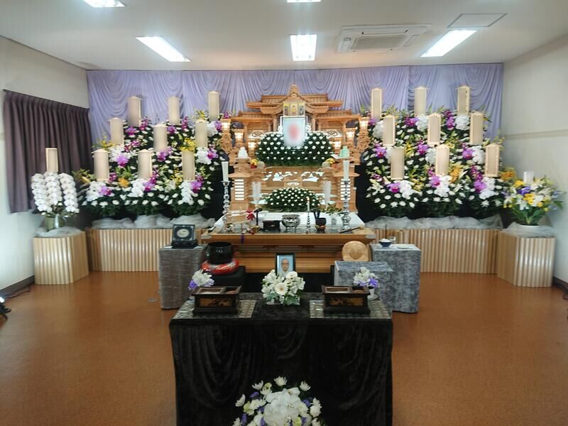 旭斎場　白木祭壇