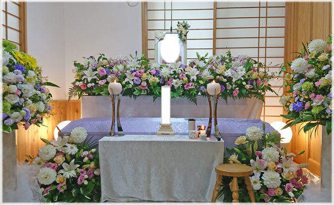 ご自宅での生花祭壇