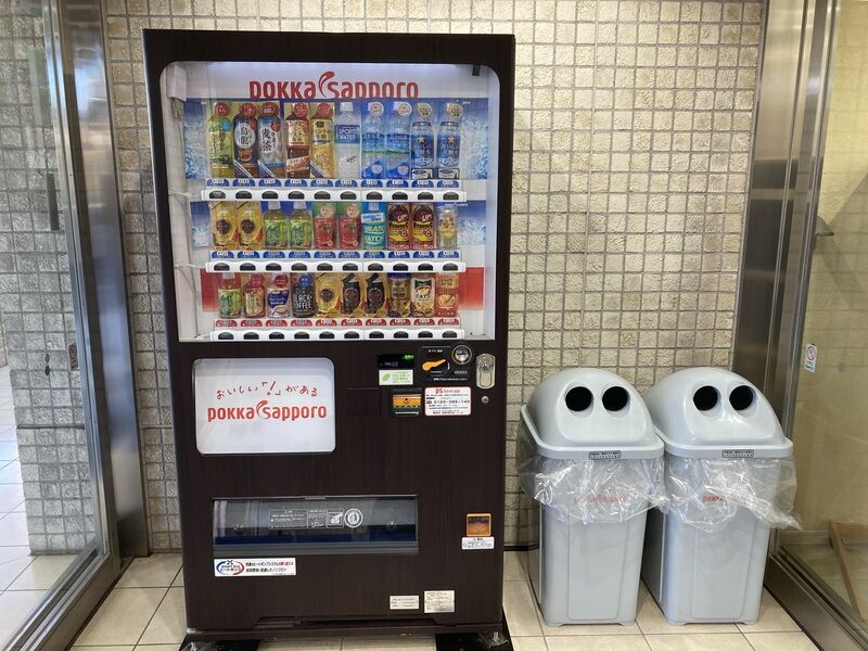自動販売機(アクイール)