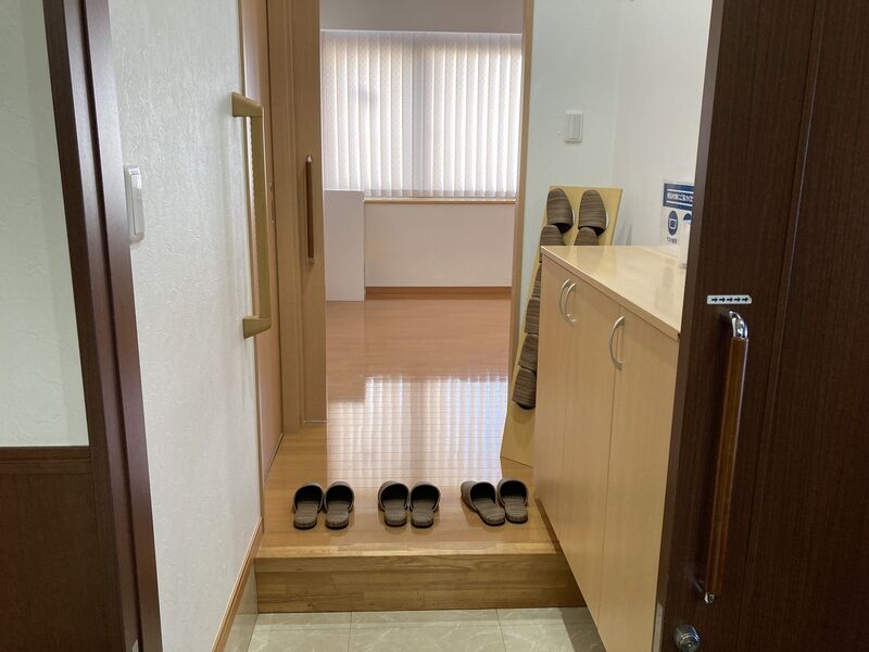 親族控室入口(かわさき)