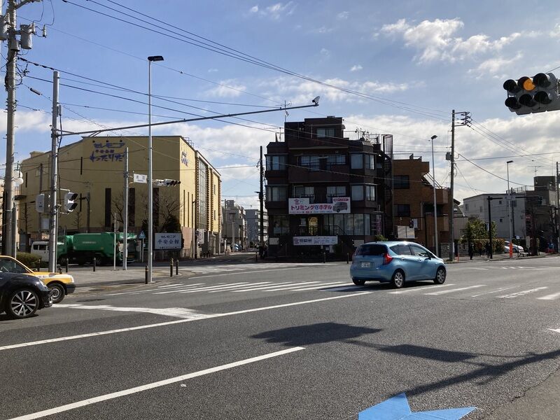 2.渡田交差点左折(川崎駅より)