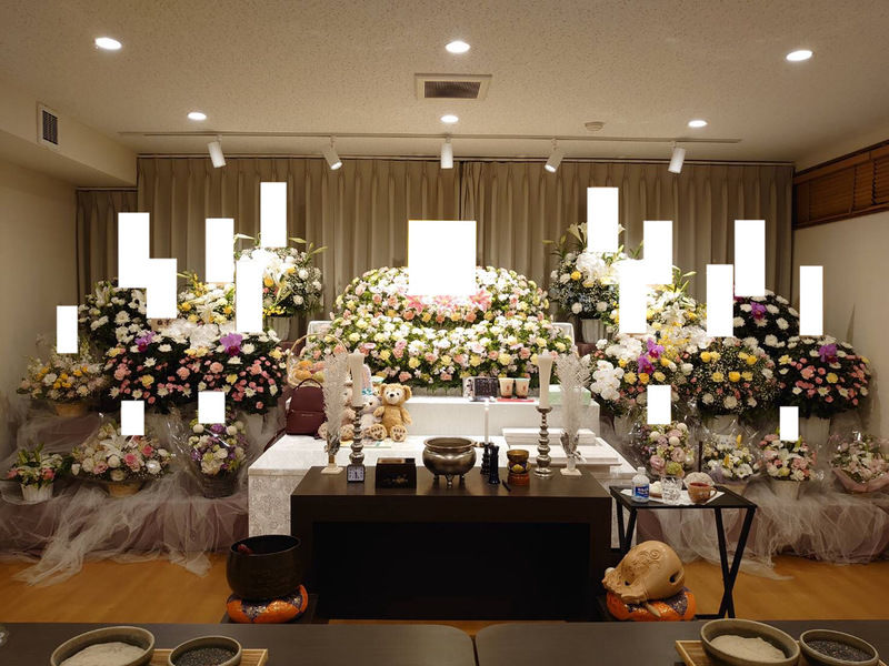 百合ヶ丘家族葬ホール祭壇