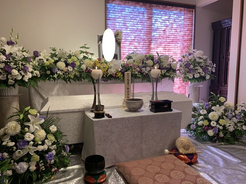 ご自宅での生花祭壇