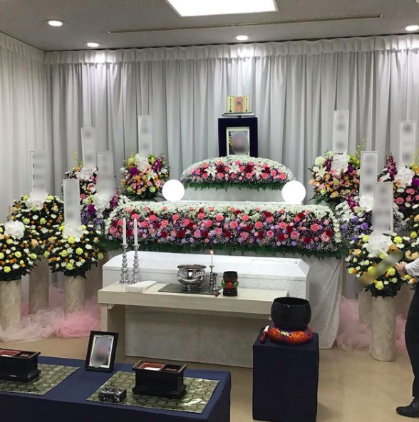 花祭壇　戸田葬祭場