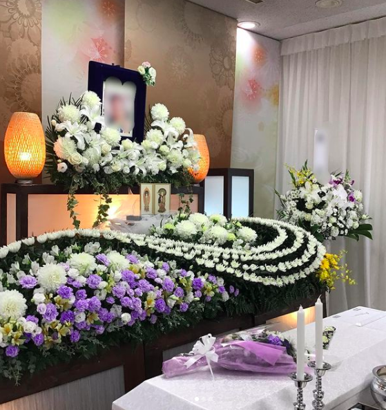 花祭壇　四ツ木斎場