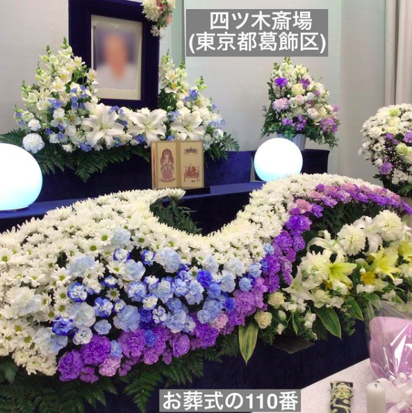 花祭壇　　四ツ木斎場