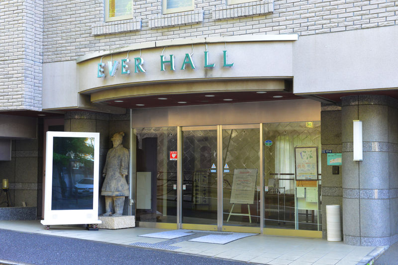 エヴァホール津田山 入り口