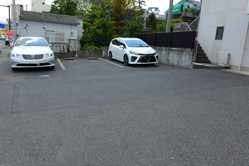 家族葬ホール百合ヶ丘 駐車場 - コピー