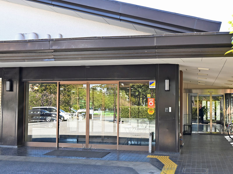 平和の森会館 入口２