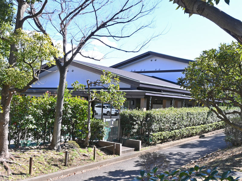 平和の森会館 外観４