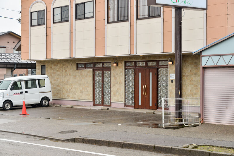 セレモニーハウス　カーロ 入口