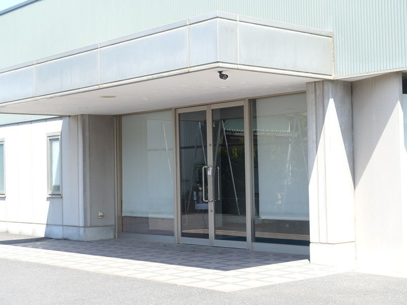 アイホール 入口