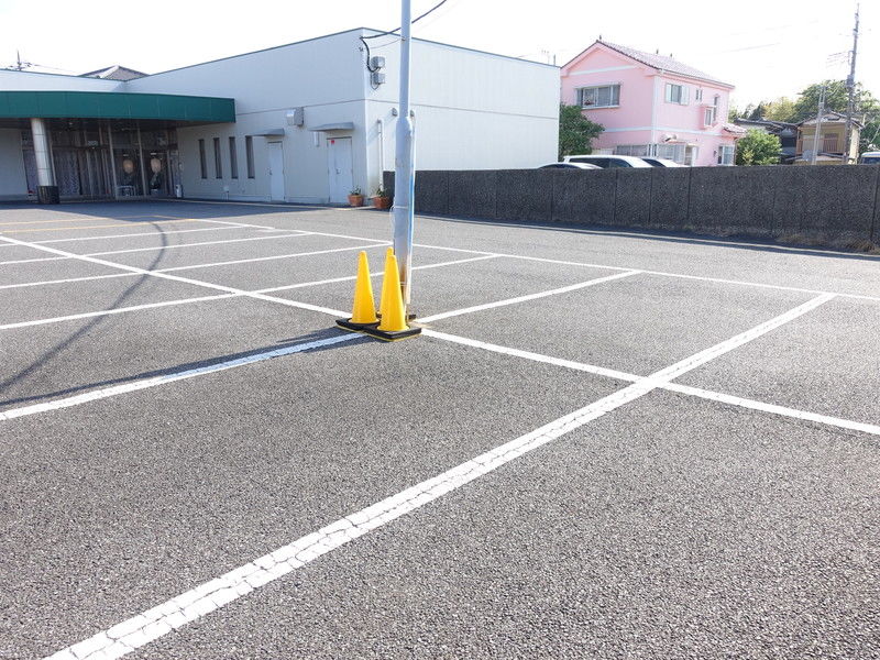 虹のホール 印西 駐車場