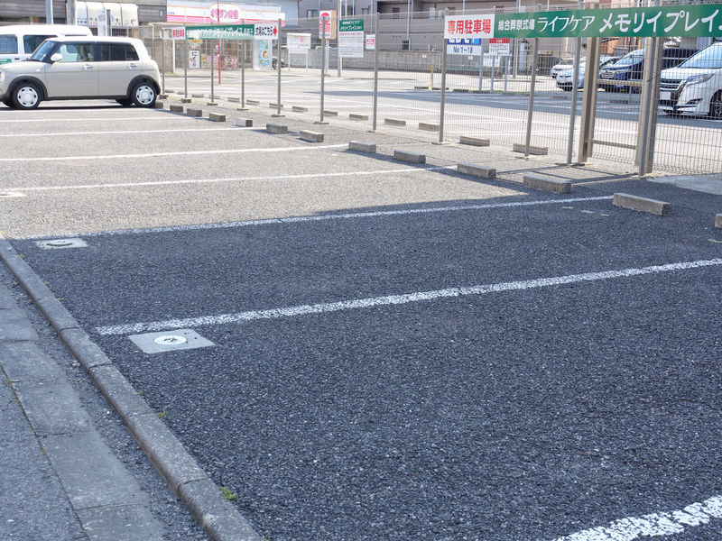 ライフケアメモリイプレイス我孫子 駐車場
