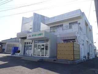 虹のホール 鴨川