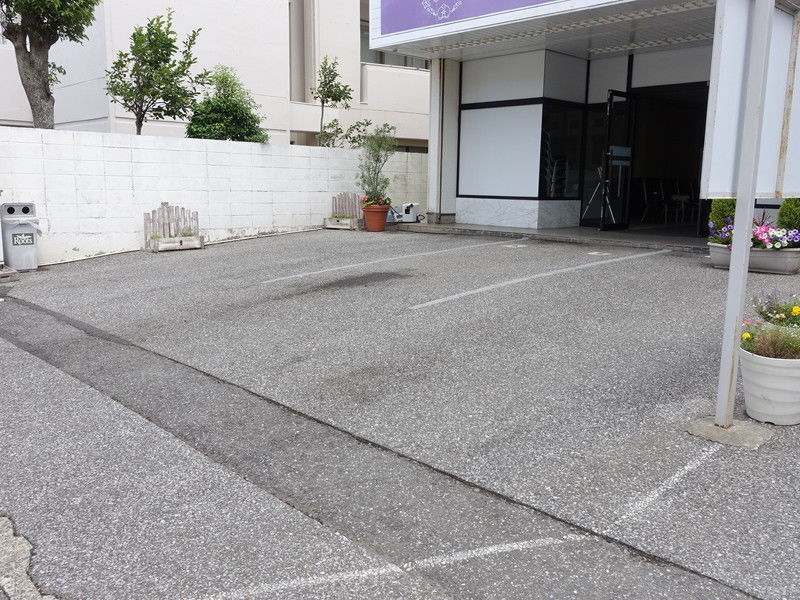 かずさホール 駐車場