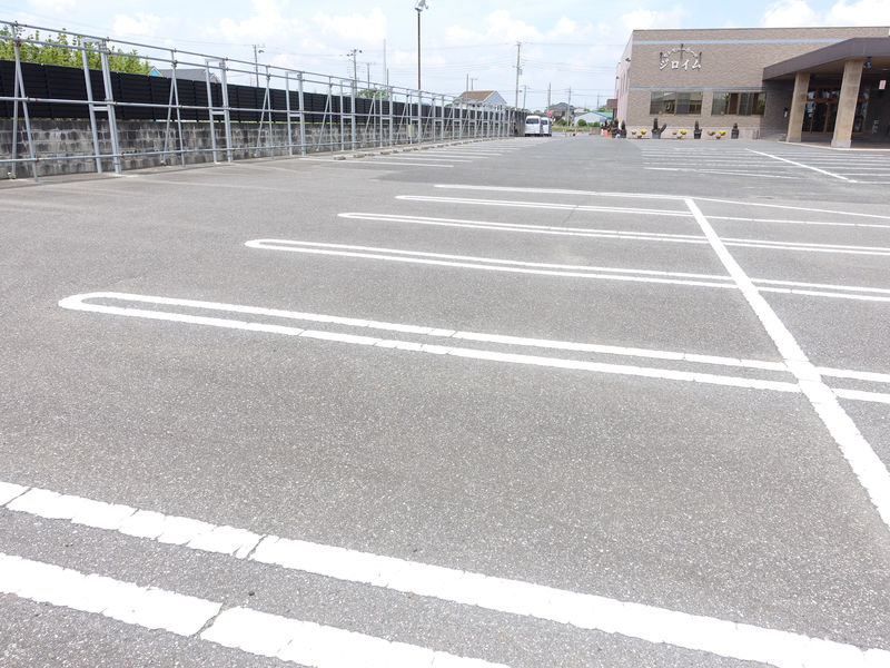 セレモニーホール ジロイム 駐車場