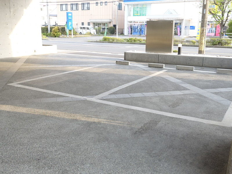船橋斎苑 駐車場１