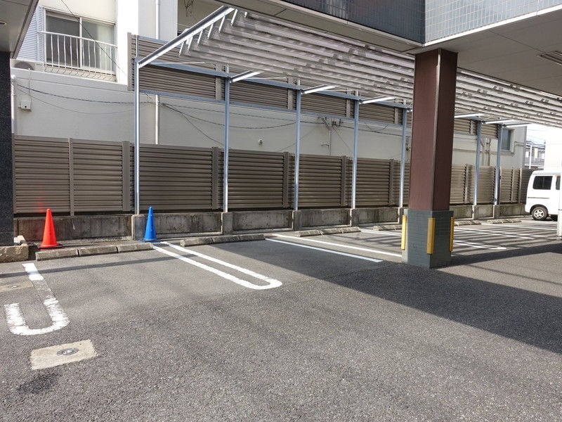 北習志野斎苑 駐車場１