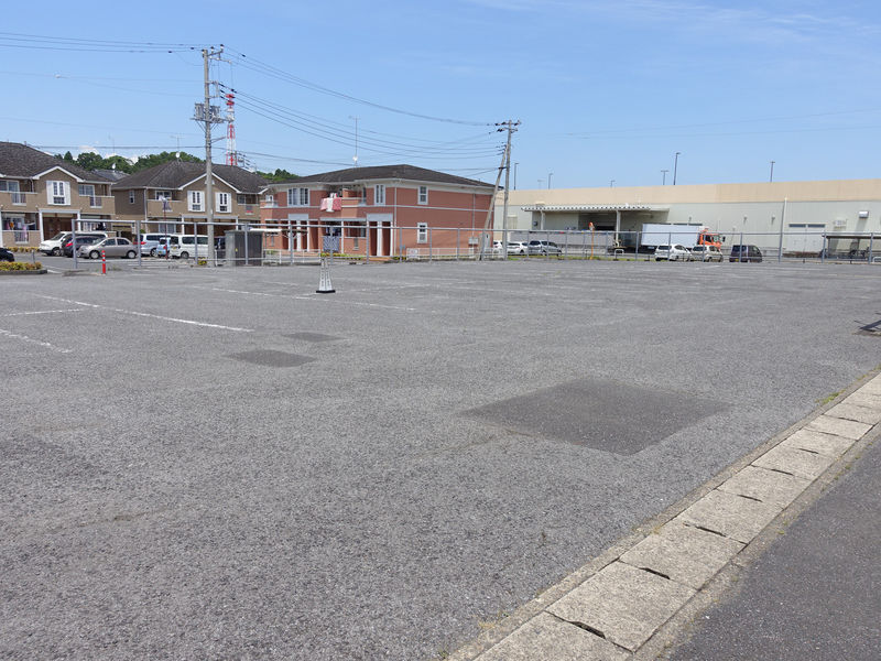 八日市場斎場 駐車場
