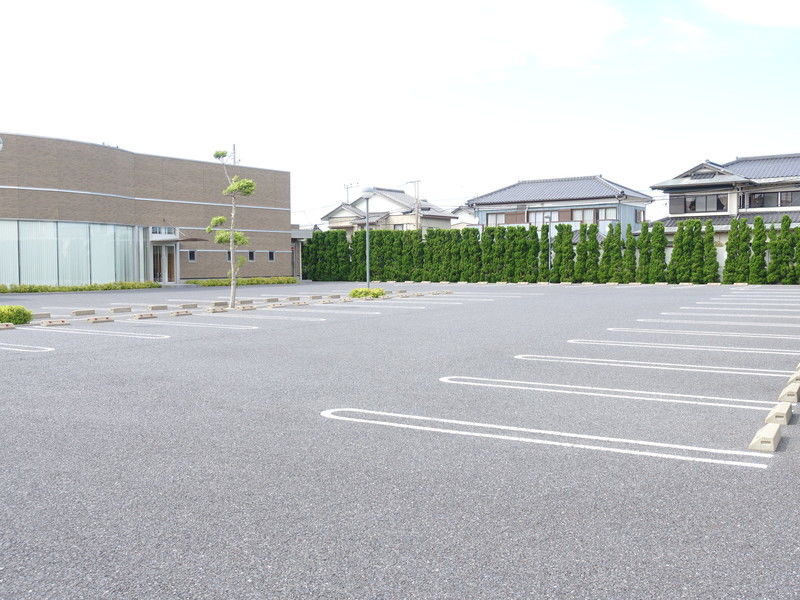 松岸ホール 駐車場