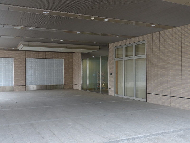 ライフケアメモリイプレイス村上 入口