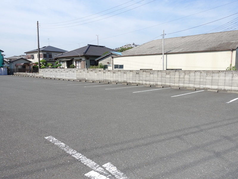 天昇閣岩根ホール 駐車場