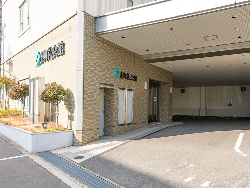 家族葬ホール典礼会館 入口
