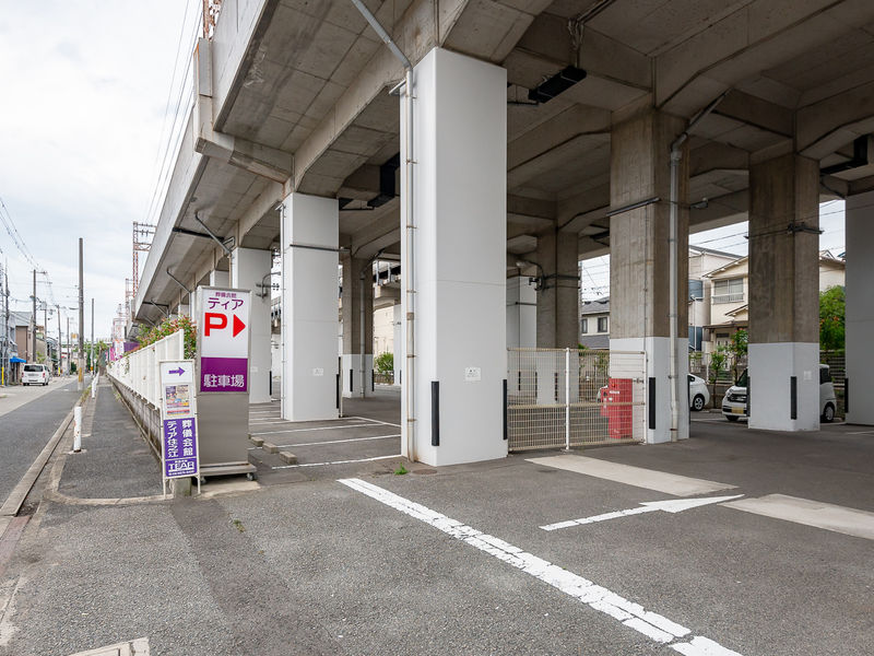 ティア住之江 駐車場