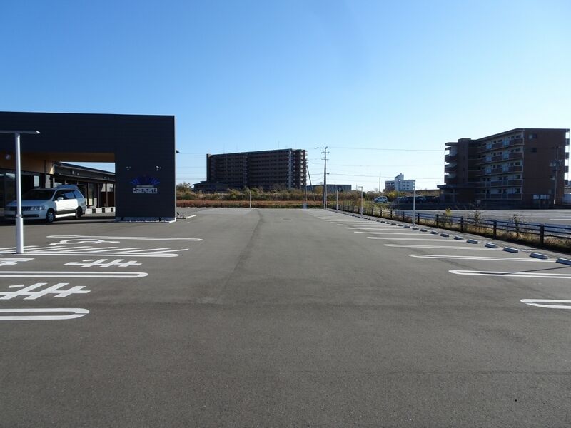 プリエール杵築 やすらぎの杜 駐車場３