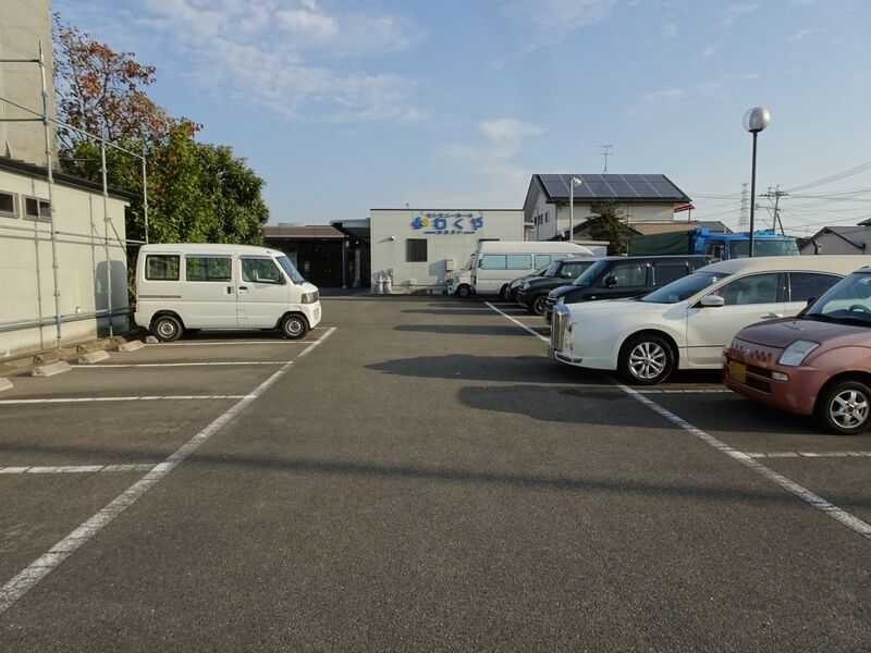 セレモニーホールわくや 駐車場１