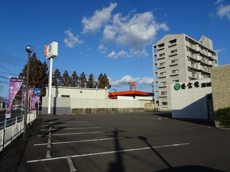 高城斎場 駐車場２