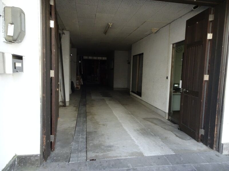 かがみ斎場 駐車場１