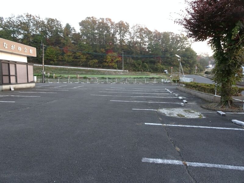 ながゆ会館 駐車場３