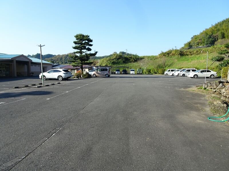 家族斎場　絆 駐車場１