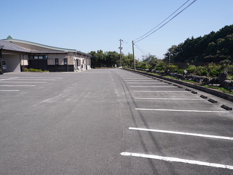 まごころ会館 駐車場2