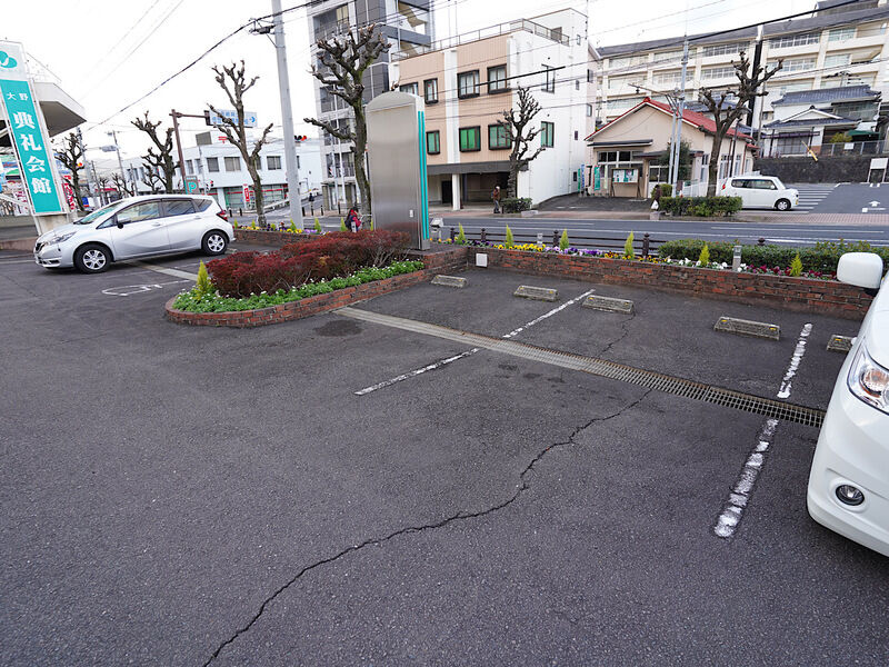 大野典礼会館 駐車場1