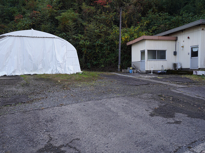 せいれん会館 駐車場1