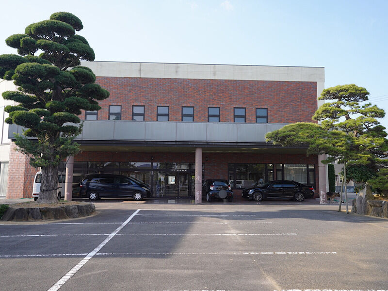 シティホール竹松会館 外観2