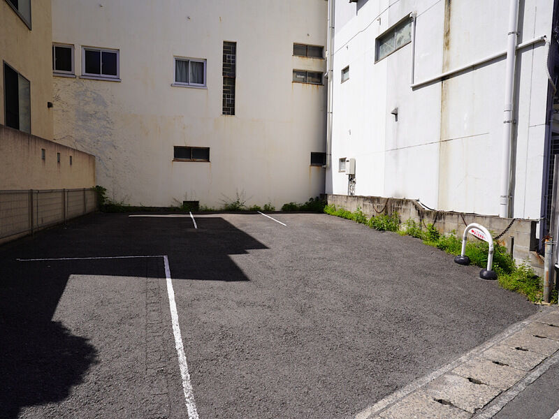 大井手メモリードホール別館 駐車場2