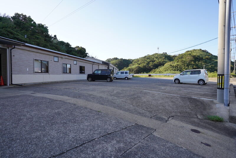 野母崎斎場 駐車場1