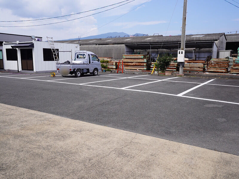 古川斎場 駐車場3