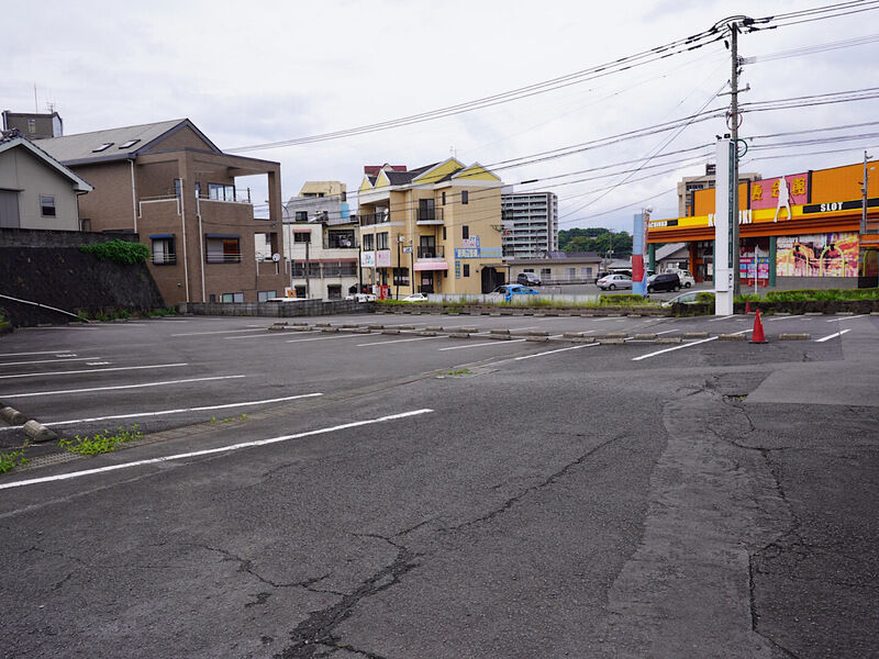ききつメモリードホール 駐車場2