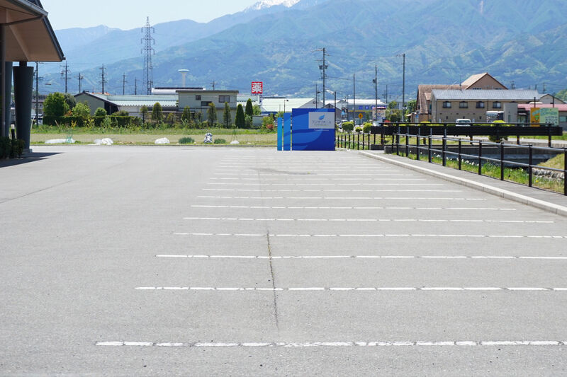 フジサワホール 駐車場