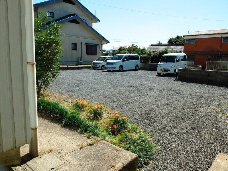 葬祭館 秀伊 駐車場